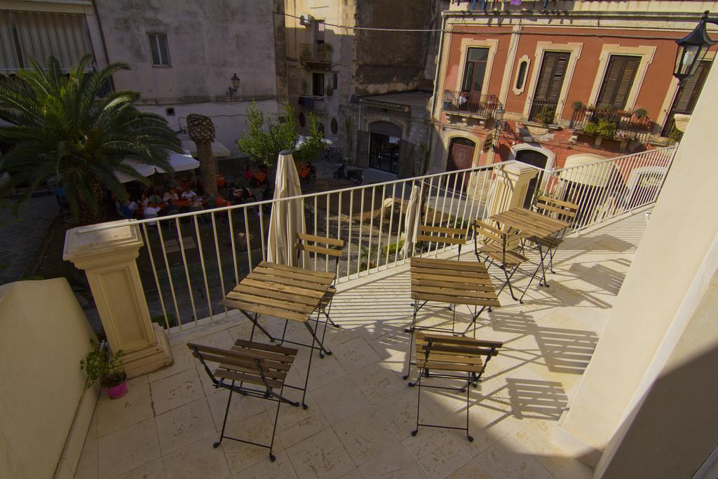 La Residenza Del Reginale Bed & Breakfast Syracuse Bagian luar foto